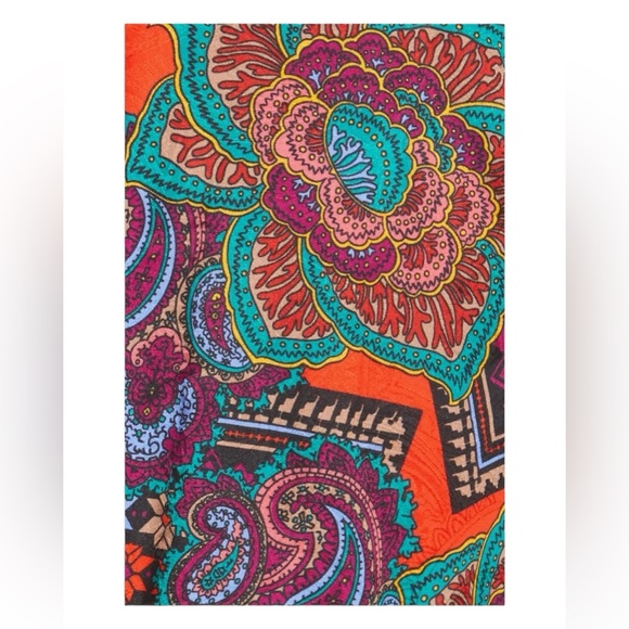 Veronica Beard Simmons Paisley Floral Silk Blend Whimsical Top NWT Size 6 - Picture 7 of 7